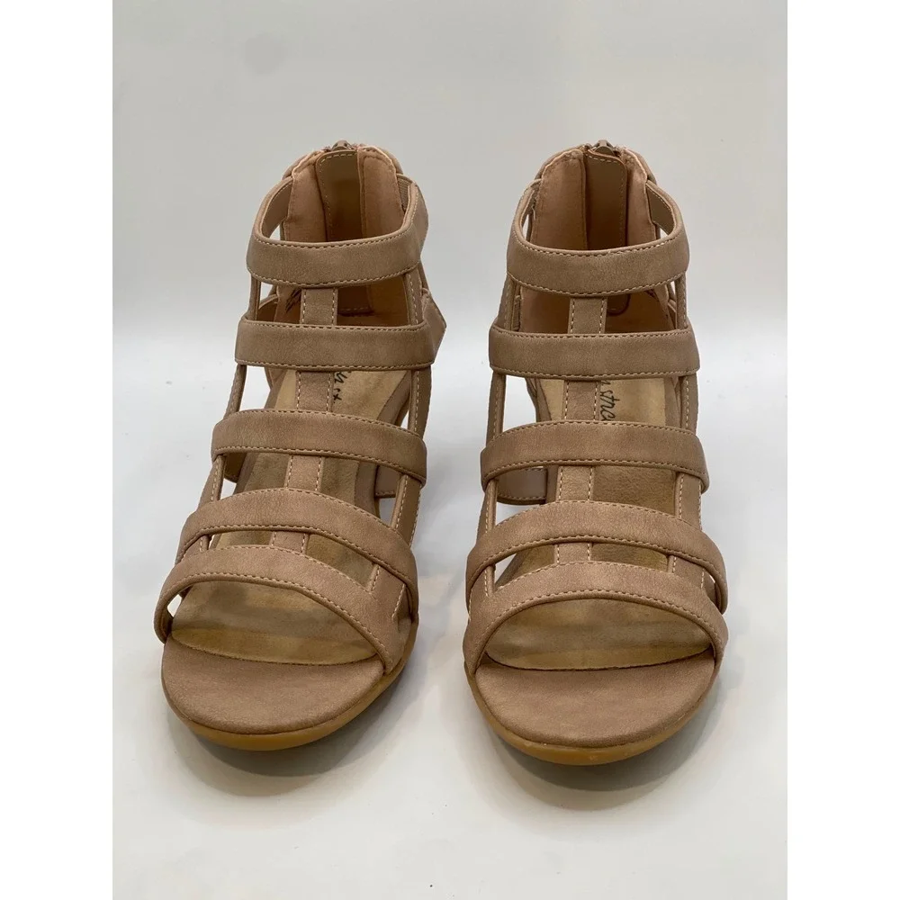 Easy Street Marg Sandal Womens 7M Sand Beige Strappy Gladiator Block Heel